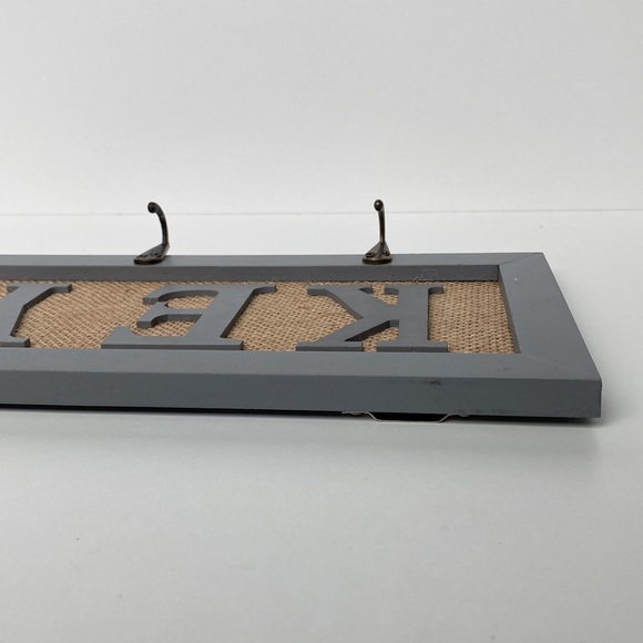 Wall Mounted Key Hooks - Picture 10 of 12